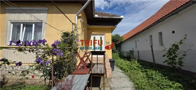 Casa individuala de vanzare in zona centrala din Aiud - Aiud