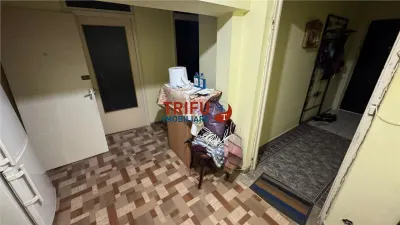 Apartament 4 camere etaj 3, decomandat, zona M-uri - foto 4