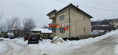 Casa de vanzare Ampoita cu o super priveliste - foto 1