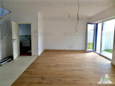 Vila Premium de vanzare in Bucuresti Pipera | curte privata | loc de parcare | Persoana Fizica fara TVA - foto 7