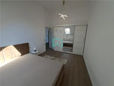 Apartament-penthouse 3 camere Tractorul, 70 mp - Brasov - foto 10
