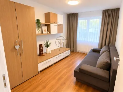 Apartament cu 3 camere | 56 mp | Parcare | Zona Terra, Floresti - foto 2