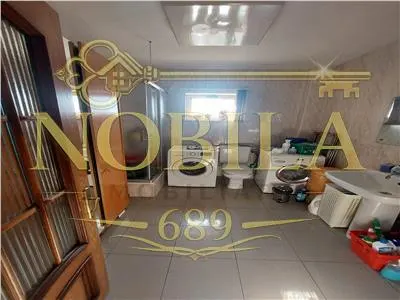 CASA DE FAMILIE in zona rezidentiala ultracentrala Onesti DE VANZARE - foto 15