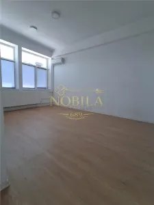 SPATIU COMERCIAL DE INCHIRIAT IN ONESTI , MEDICI DE FAMILIE, AVOCATI, CLINICA MEDICALA,AFTER SCOOL,LOC DE JOACA PENTRU COPII,ETC - foto 9