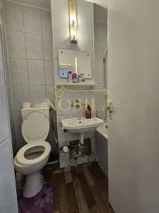 APARTAMENT de 108 mp  DE VANZARE CU 5 CAMERE, ET 1 IN STATIUNEA TURISTICA TG OCNA - foto 16