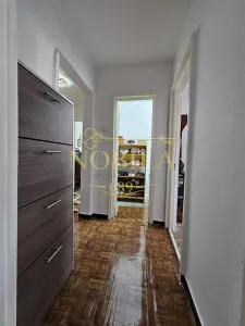 APARTAMENT de 108 mp  DE VANZARE CU 5 CAMERE, ET 1 IN STATIUNEA TURISTICA TG OCNA - foto 5