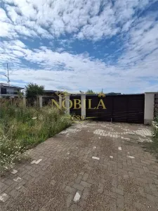 CASA P+ 1E  si  TEREN 400 MP DE VANZARE IN ANDRASESTI - foto 3