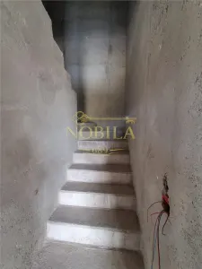 CASA P+ 1E  si  TEREN 400 MP DE VANZARE IN ANDRASESTI - foto 8