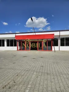 CLADIRE INDIVIDUALA ( SPATIU COMERCIAL) CU TEREN DE VANZARE IN ONESTI - foto 3
