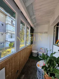 Apartament cu GRADINA SI ACOPERIS  MANSARDA DE VANZARE IN ONESTI ETJ 1 - foto 3