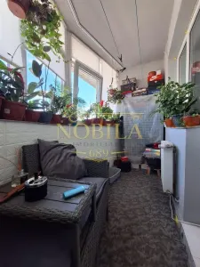 APARTAMENT CU 3 CAMERE DE VANZARE IN ONESTI - foto 2