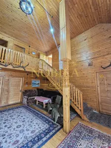 CASA DE VACANTA + TEREN PROPRIETATE IN STATIUNEA MONTANA SLANIC MOLDOVA - foto 6