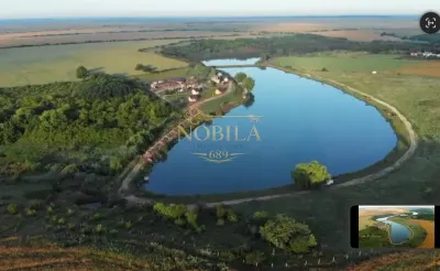 DOMENIU,13 HA TEREN(7,7 HA LUCIU DE APA,3 BALTI ,CABANE,PONTON,CAMPING RULOTE) - Iepuresti