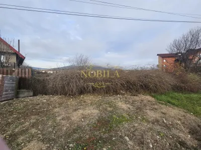 TEREN INTRAVILAN 10.700 mp  DE VANZARE  IN TG.OCNA - foto 3