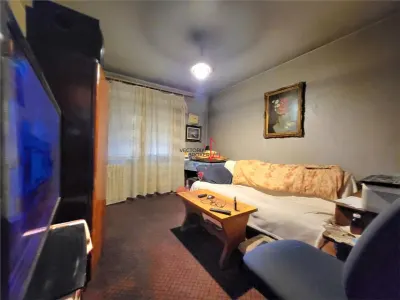 LA 2 PASI DE METROU  / APARTAMENT 3 CAMERE / ETAJ 1 - foto 5
