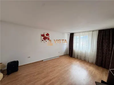 Doua case de vanzare, teren 800 mp, Zarnesti, Brasov - foto 15