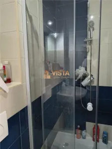De vânzare apartament spațios și luminos în cartierul Tractorul, Brașov - foto 18