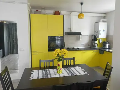 De vânzare apartament spațios și luminos în cartierul Tractorul, Brașov - foto 6
