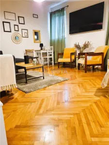 Randament Excelent ! Apartament 2 camere la 5 Minute de Piata Sfatului - foto 2