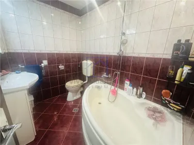 Apartament de vanzare in Sibiu - 4 camere, cu balcon si pivnita, Valea Aurie - foto 9