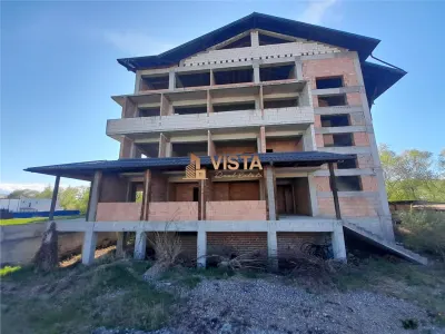 Bloc apartamente / Hotel / Pensiune la 5 minute distanta de Aeroport Ghimbav, 2676mp construiti, Brasov - Brasov