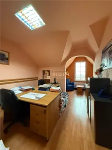 Exclusivitate, Hale si cladire de birouri, 6232 mp teren , Calea Feldioarei, Brasov - foto 17