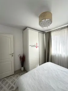 Apartament et.1/10, renovat mobilat si utilat - foto 3