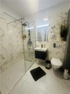 Apartament de vanzare in Sibiu - 3 camere, 2 balcoane, etaj 1, zona Henri Coanda - foto 9