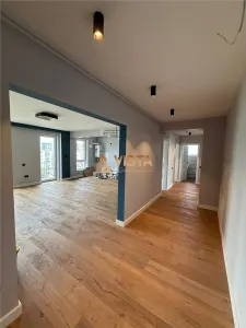 Exclusvitate, Apartament 3 camere, 86 mp utili, Zona Tractorul, Brasov - Brasov