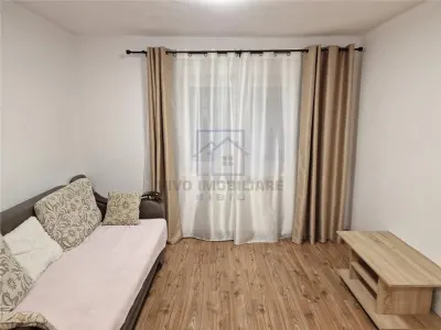 Apartament de vanzare in Sibiu - 3 camere, decomandat, cu pivnita, Str. Rusciorului - foto 3