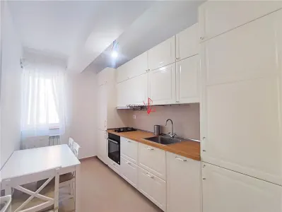 Apartament cu centrala+loc parcare subterana, et.1/5, metrou Iancului - foto 12