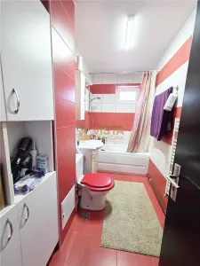 Apartament 4 camere, zona Astra - foto 18