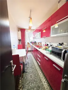Apartament 4 camere, zona Astra - foto 19