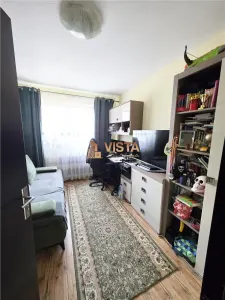 Apartament 4 camere, zona Astra - foto 6