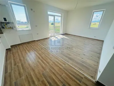 Apartament de vanzare in Sibiu - 3 camere, terasa 45.1 mp, bloc nou cu lift, Calea Surii Mici - foto 3