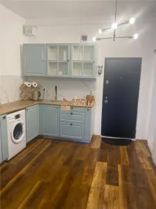 Garsoniera spatioasa la etaj 1, in zona Roman, Astra, Brasov - foto 13