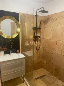 Garsoniera spatioasa la etaj 1, in zona Roman, Astra, Brasov - foto 15