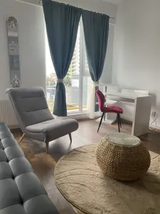Garsoniera spatioasa la etaj 1, in zona Roman, Astra, Brasov - foto 4