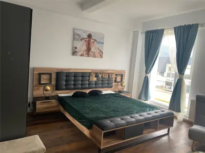 Garsoniera spatioasa la etaj 1, in zona Roman, Astra, Brasov - foto 6