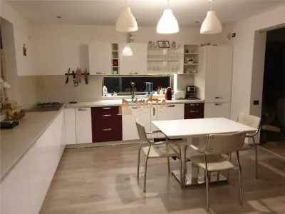 EXCLUSIVITATE, Casa 5 camere, 650 mp Teren, Carpinis-Tarlungeni, Brasov - foto 11