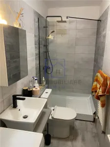 Apartament de vanzare in Sibiu - 2 camere, decomandat, zona Strand I - foto 4