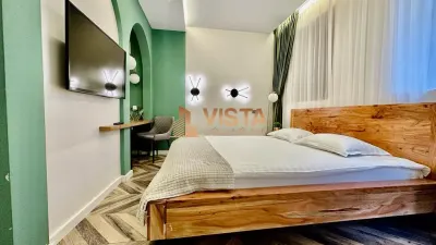 Afacere regim hotelier, doua unitati,  zona Piata Unirii-Brasov - foto 7