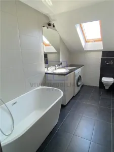 Apartament de vanzare in Sibiu - 3 camere, cu balcon, parcare privata, Selimbar - foto 7