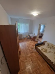 Apartament 2 camere etaj 2 zona Dacia / Iulius Town / - foto 14