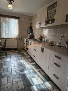 Casa individuala cu teren in Sacele, zona Cernatu - foto 21