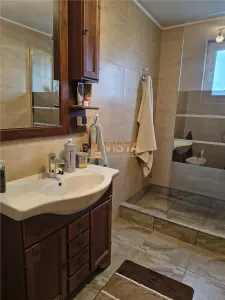Casa individuala cu teren in Sacele, zona Cernatu - foto 23