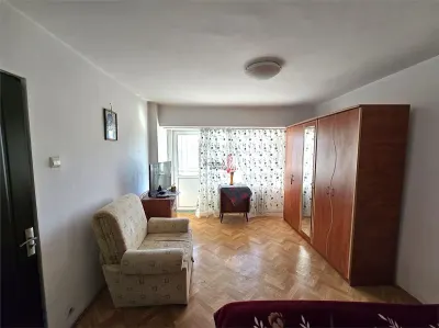 Garsonieră decomandată, et.2/10, bloc 1978 intersectia Avion Colentina - foto 8