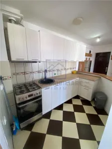 Apartament de vanzare in Sibiu - 4 camere, cu pivnita, Vasile Aaron - foto 9