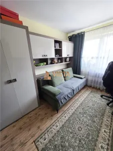 Apartament 4 camere, zona Astra - foto 13