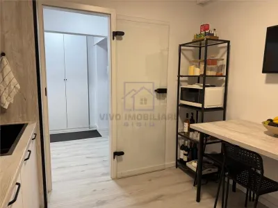 Apartament de vanzare in Sibiu - 3 camere, decomandat, cu balcon si pivnita,  Bd. Mihai Viteazu - foto 10